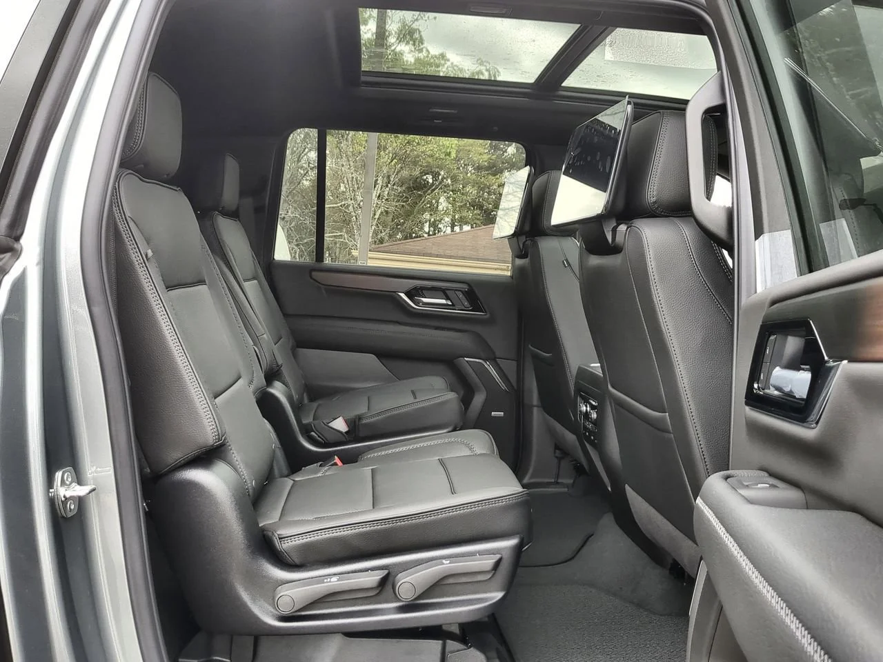 New 2026 Sterling Metallic GMC Denali image 28