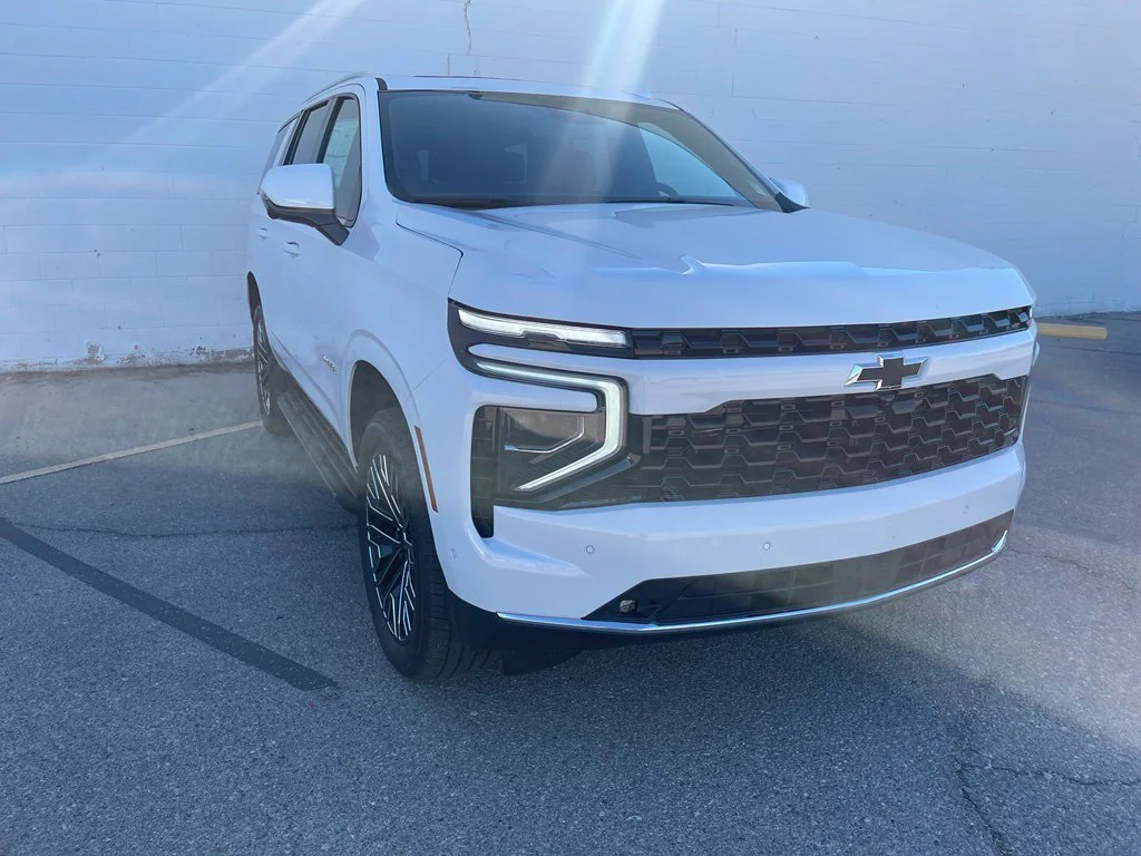 New 2026 Summit White Chevrolet LT image 12