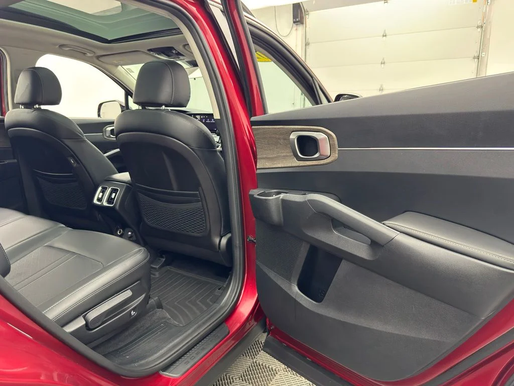 Used 2022 Passion Red Tintcoat Kia S image 35