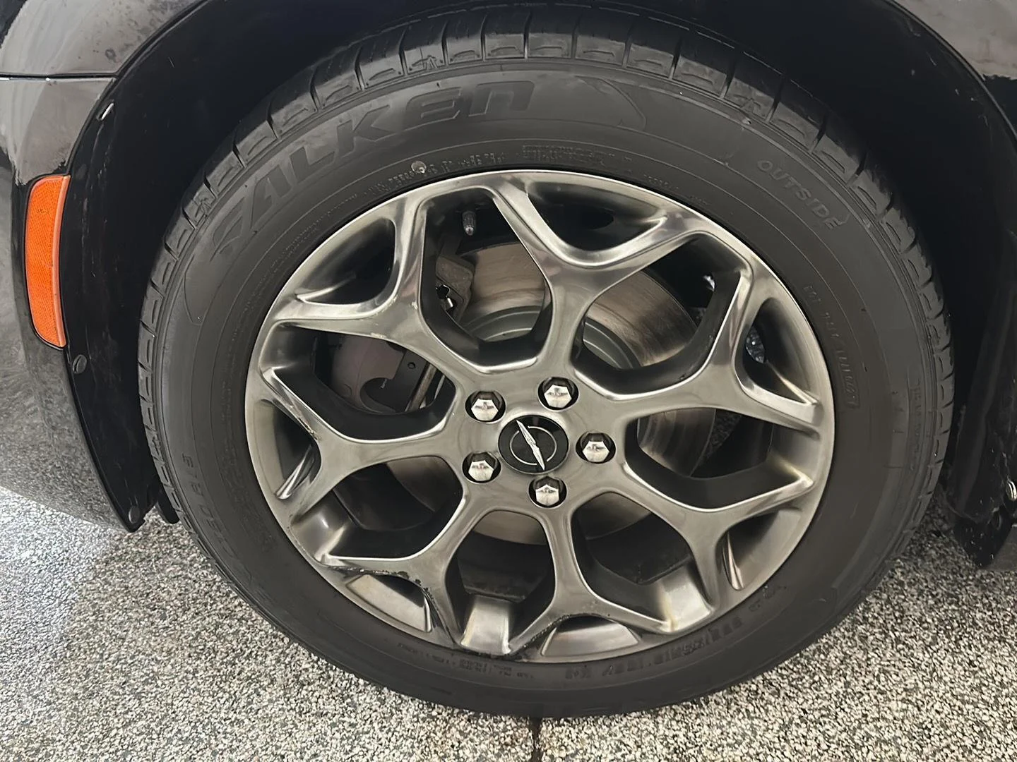Used 2017 Gloss Black Chrysler 300S image 13