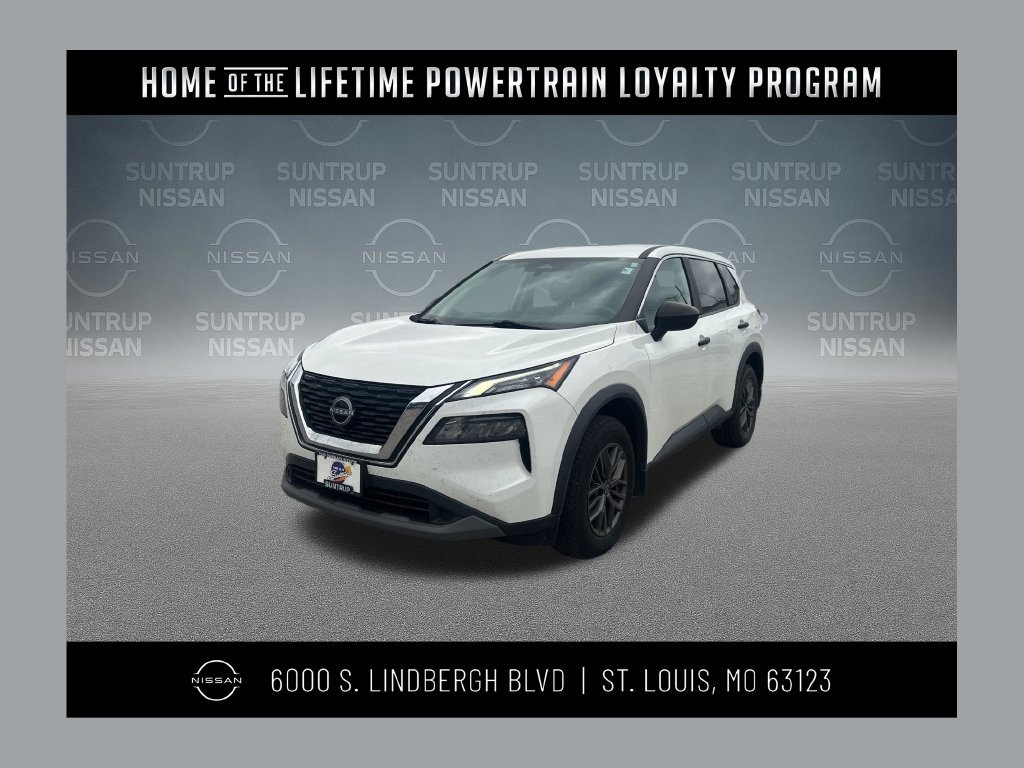 Used 2023 White Nissan S image 1