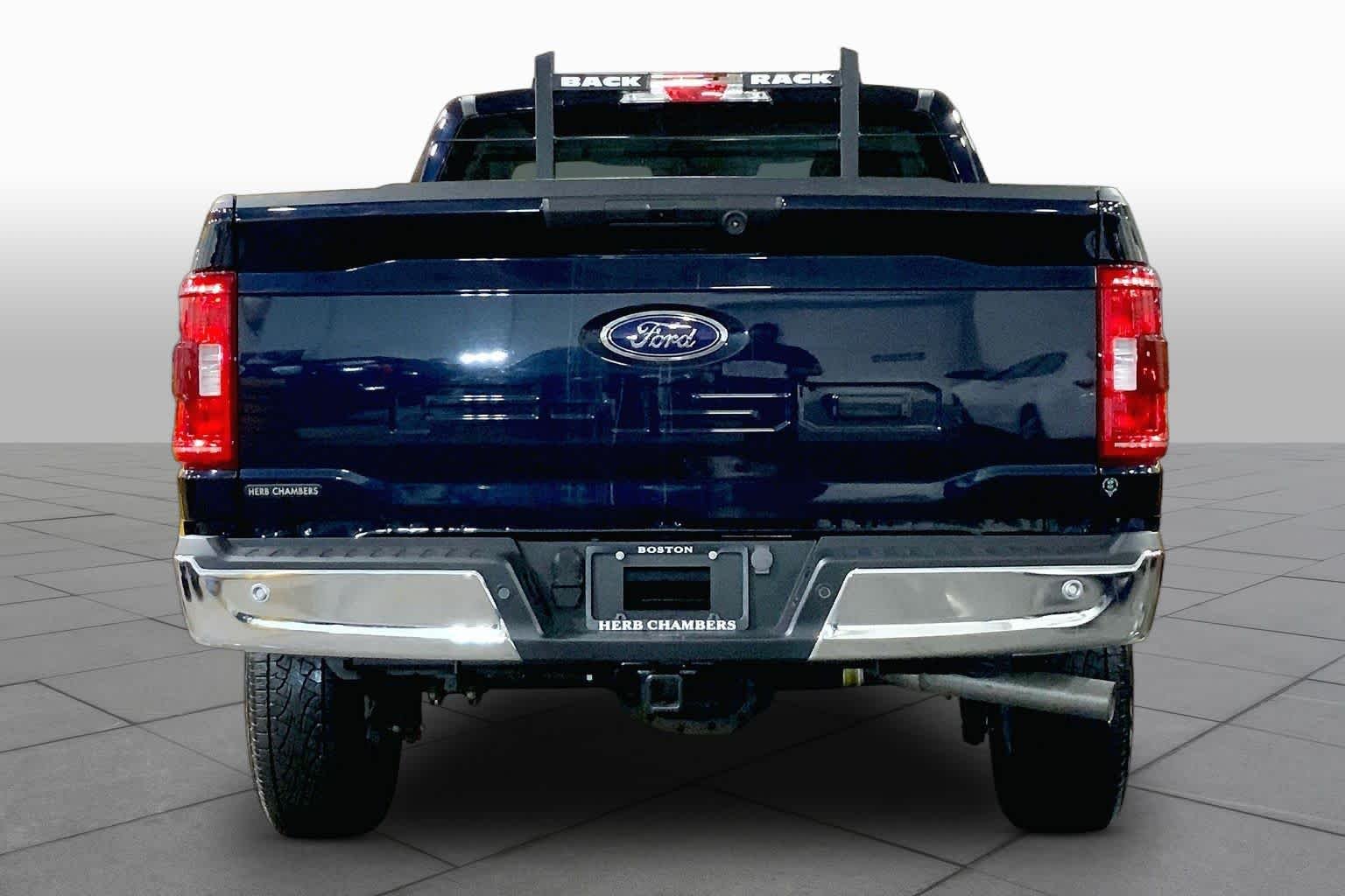 Used 2023 Antimatter Blue Metallic Ford XLT image 5