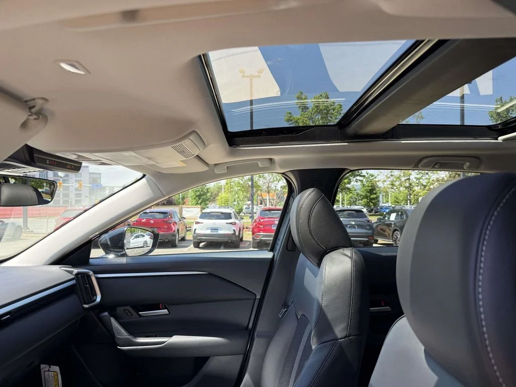 New 2026 Blue Metallic Mazda 2.5 S Preferred image 4