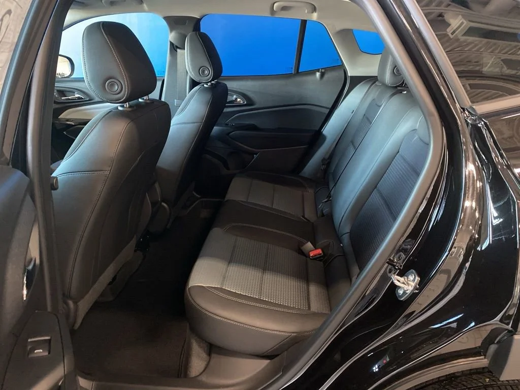 2026 Chevrolet Trax LT - Photo 12