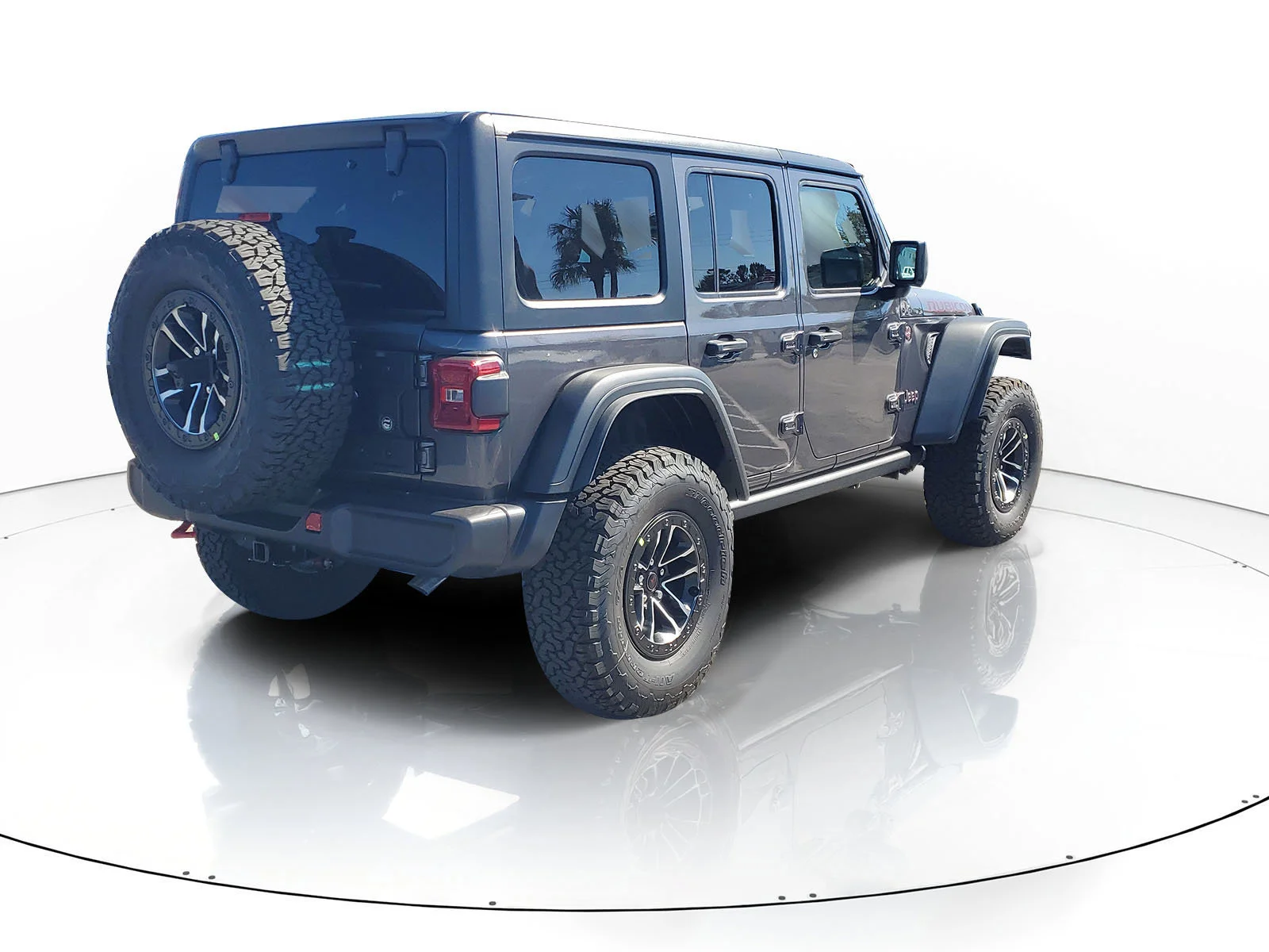 New 2026 Granite Crystal Metallic Clearcoat Jeep Rubicon image 4