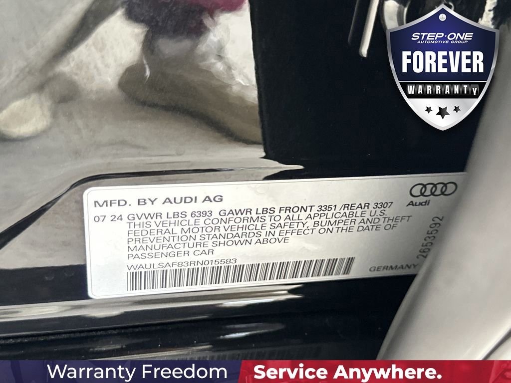 Used 2024  Audi 4.0T image 40