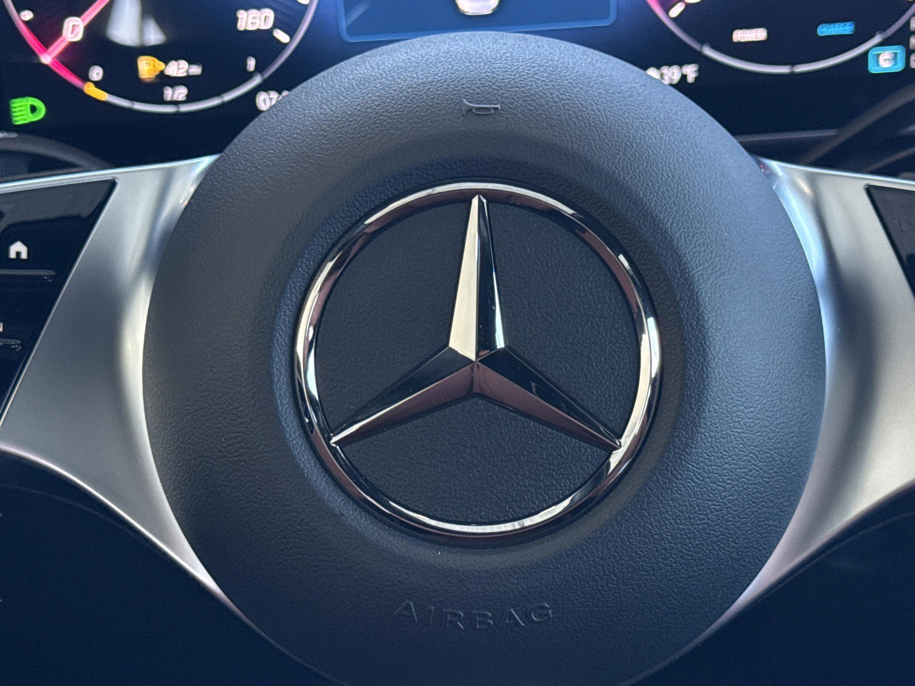 New 2026 Polar White Mercedes-Benz C 300 image 28