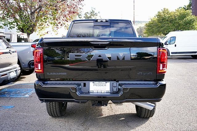 New 2026 Diamond Black Crystal Pearl-Coat Exterior Paint RAM Laramie Night Edition image 12