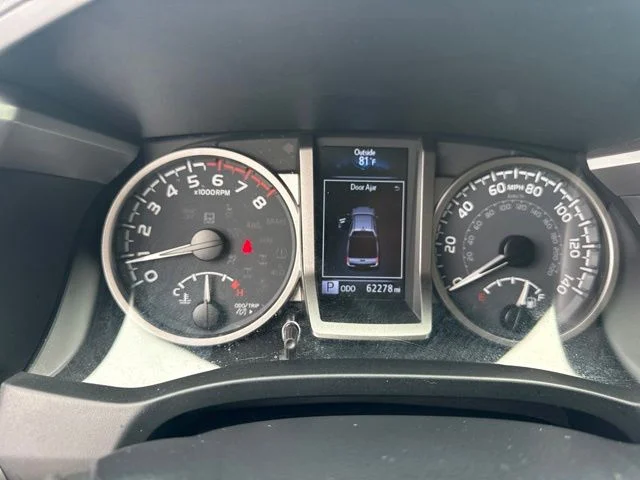 Used 2022 Black Toyota SR5 image 18