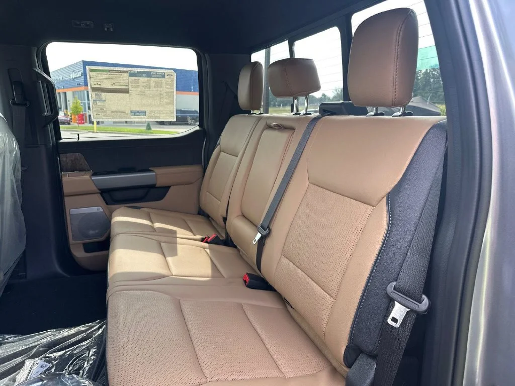 New 2027 Silver Ford Lariat image 11