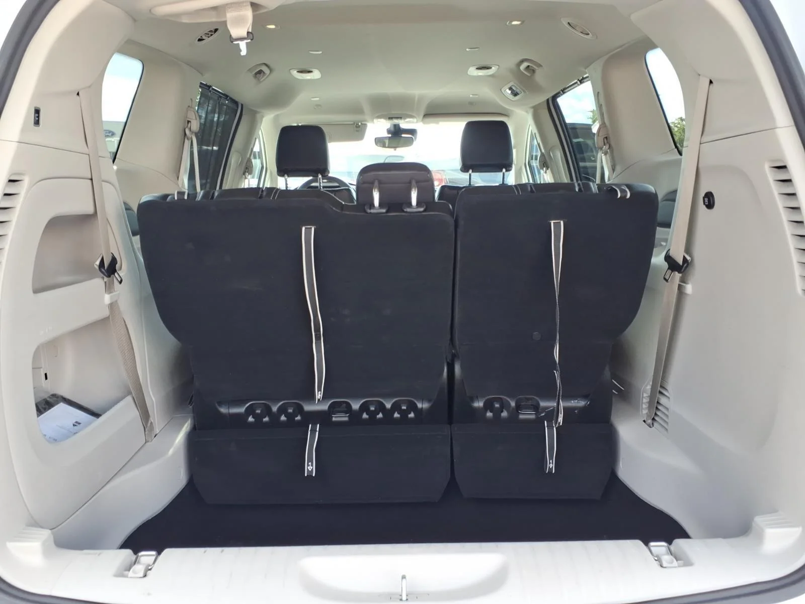 Used 2024 Bright White Clearcoat Chrysler Touring L image 30