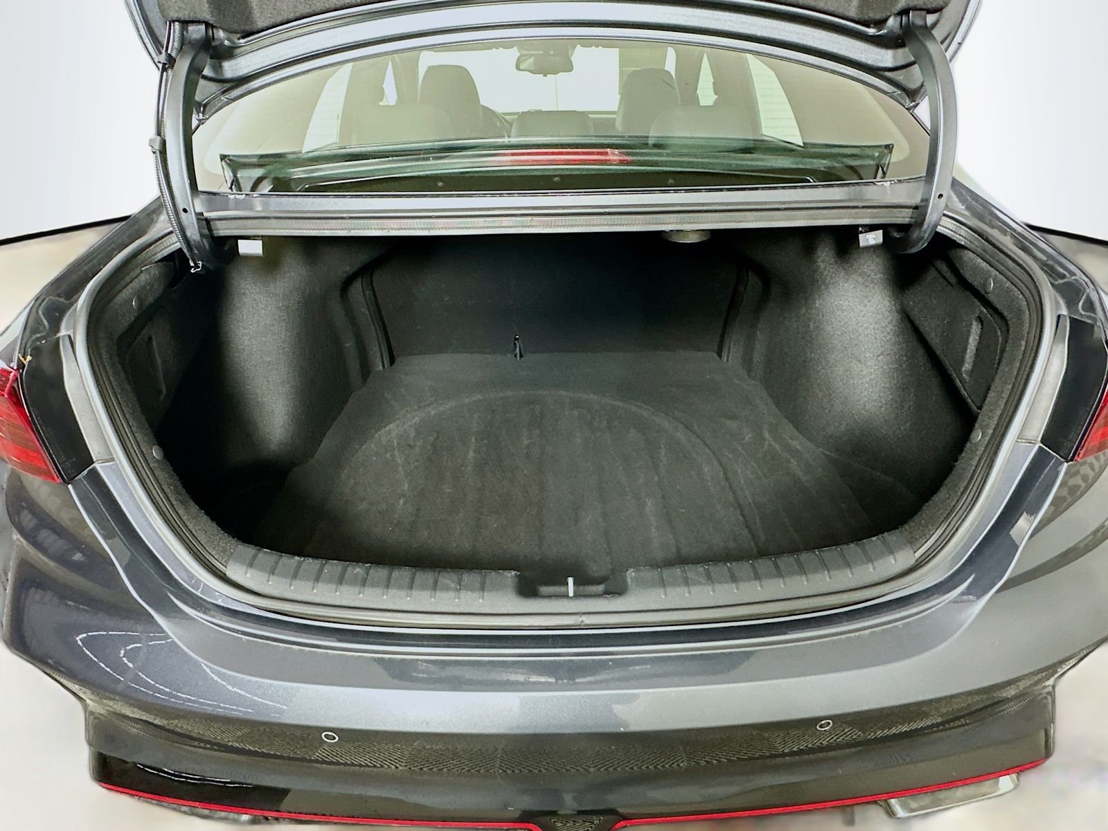 Used 2023 Gravity Gray Kia GT image 28