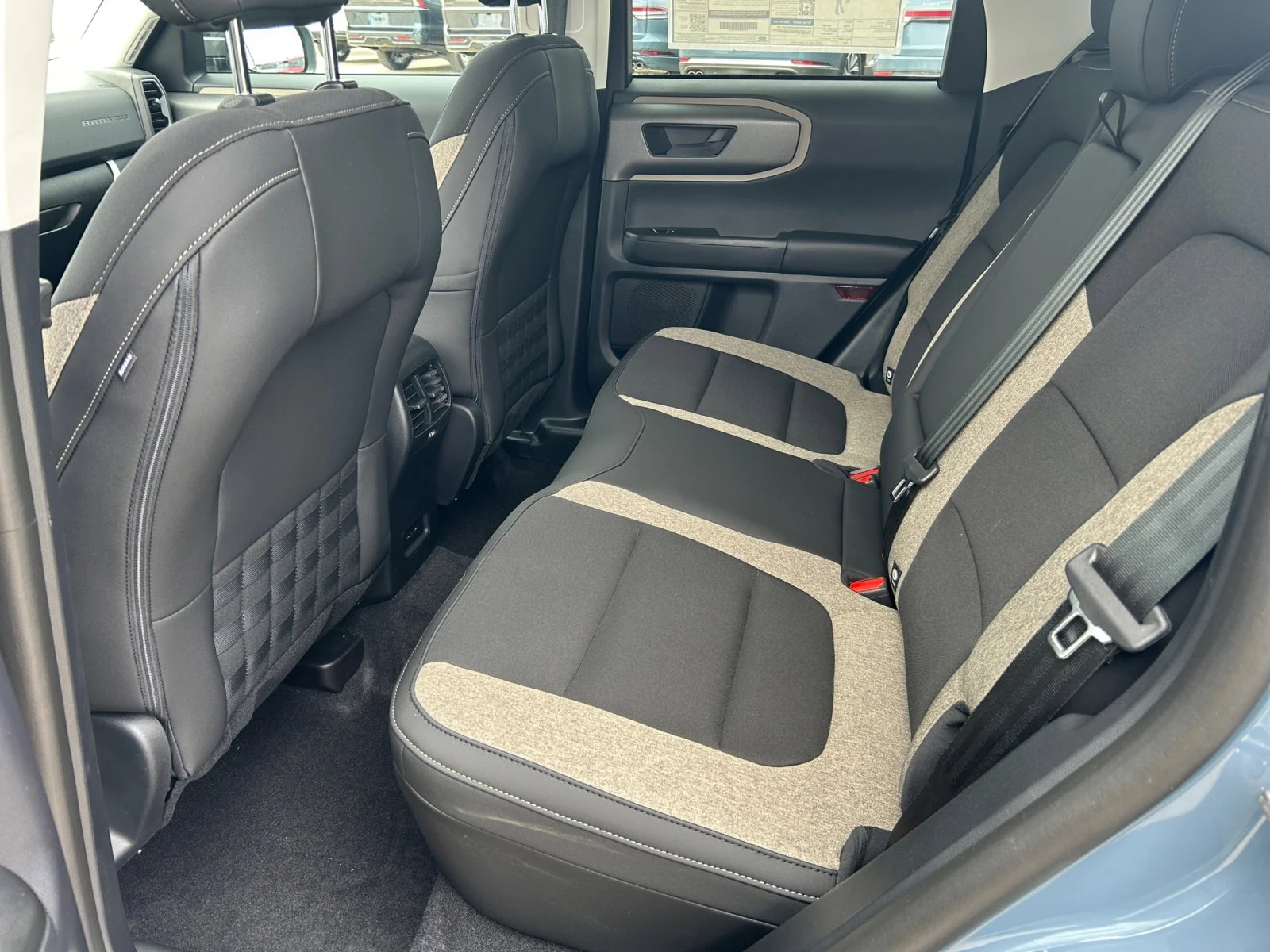 New 2026 Azure Grey Metallic Tri-Coat Ford Big Bend image 17