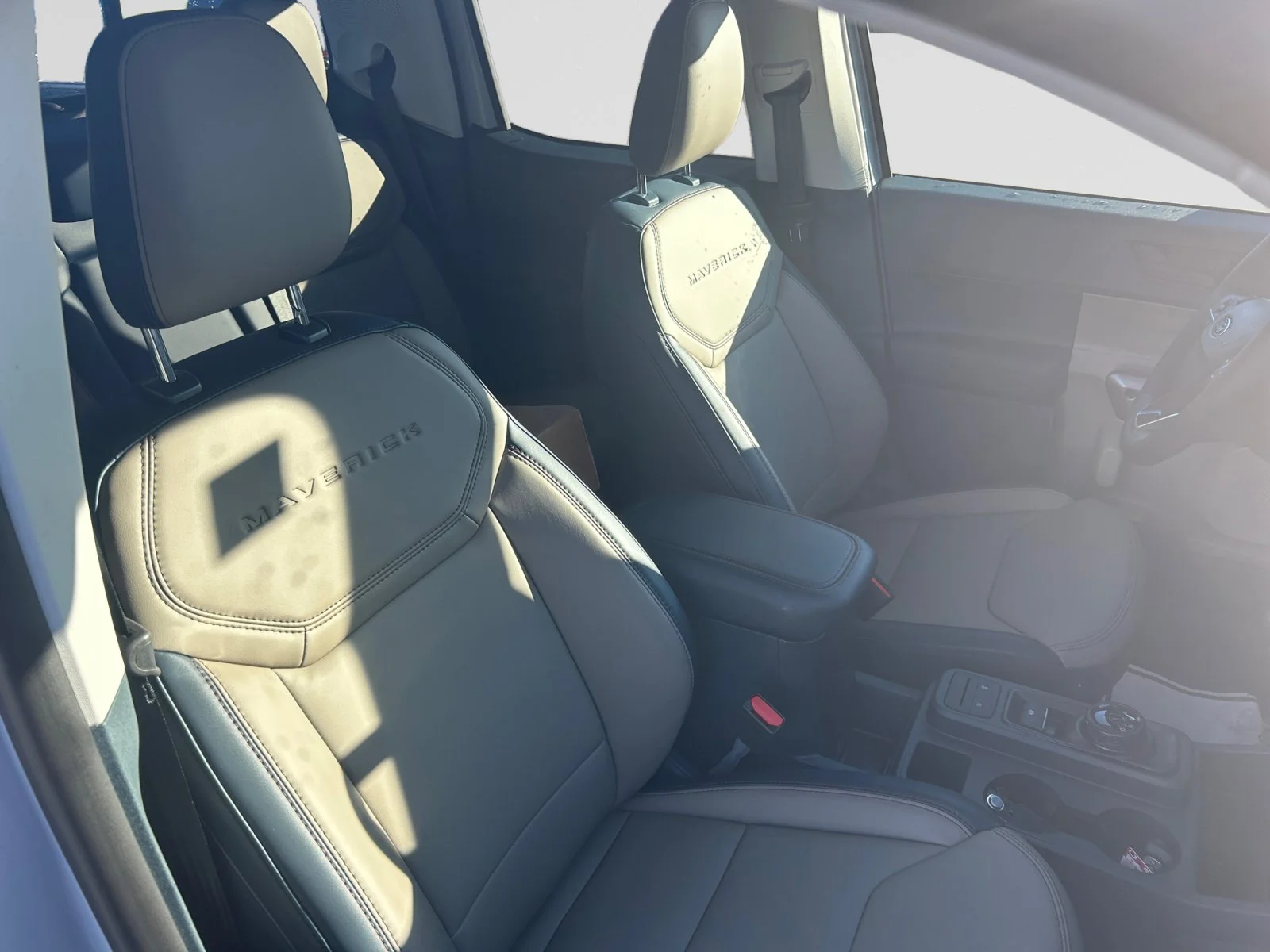 New 2026 Space White Metallic Ford LARIAT image 11
