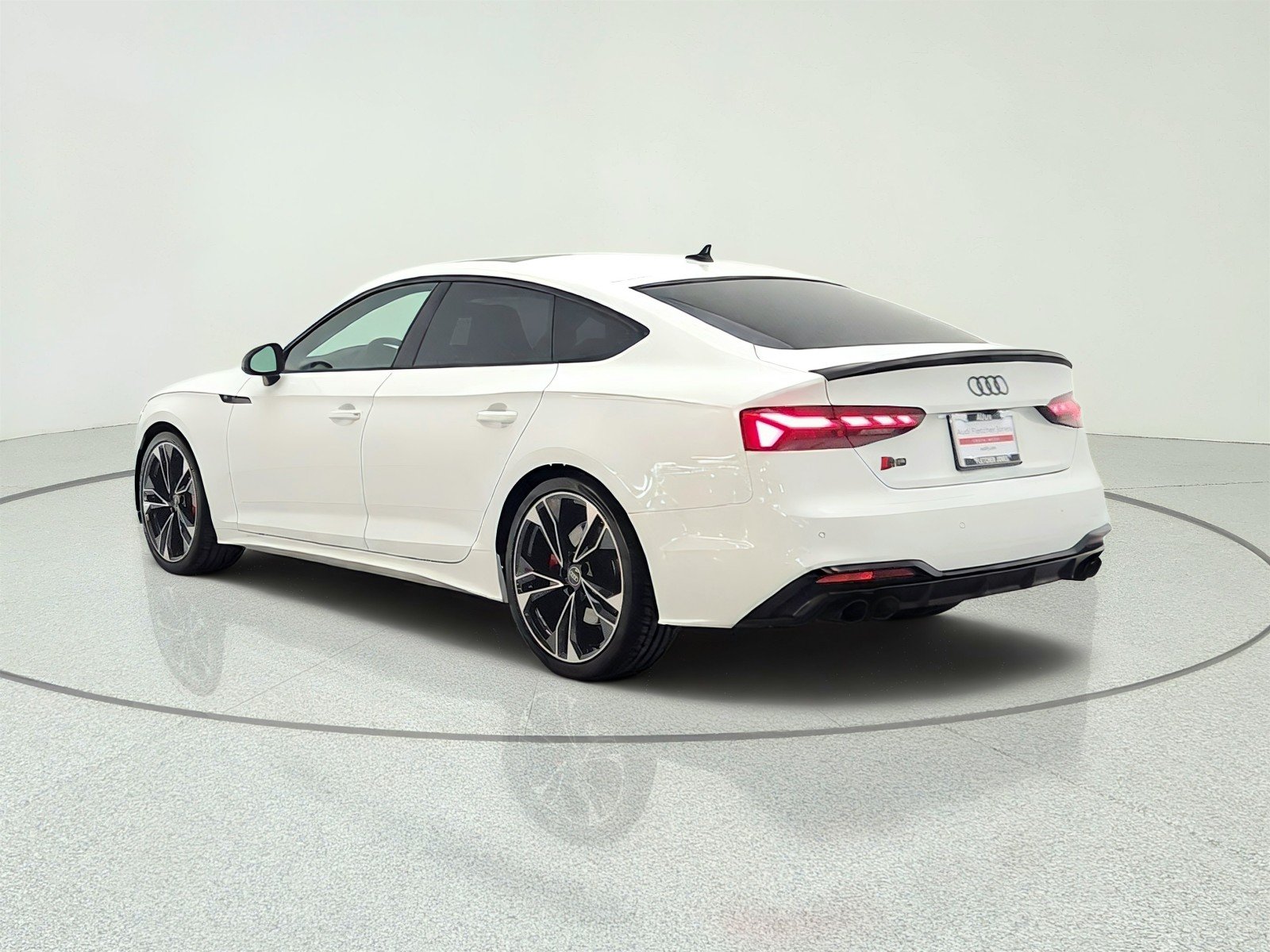 Used 2025  Audi Premium Plus image 7