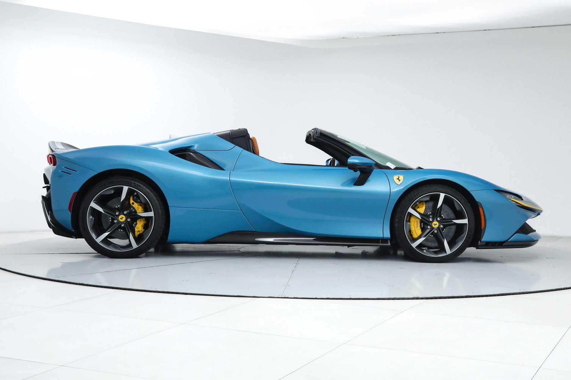 Used 2024 Blue Ferrari  image 27