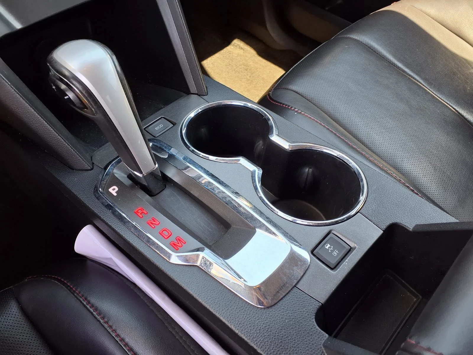 Used 2015 Iridium Metallic GMC SLT image 13