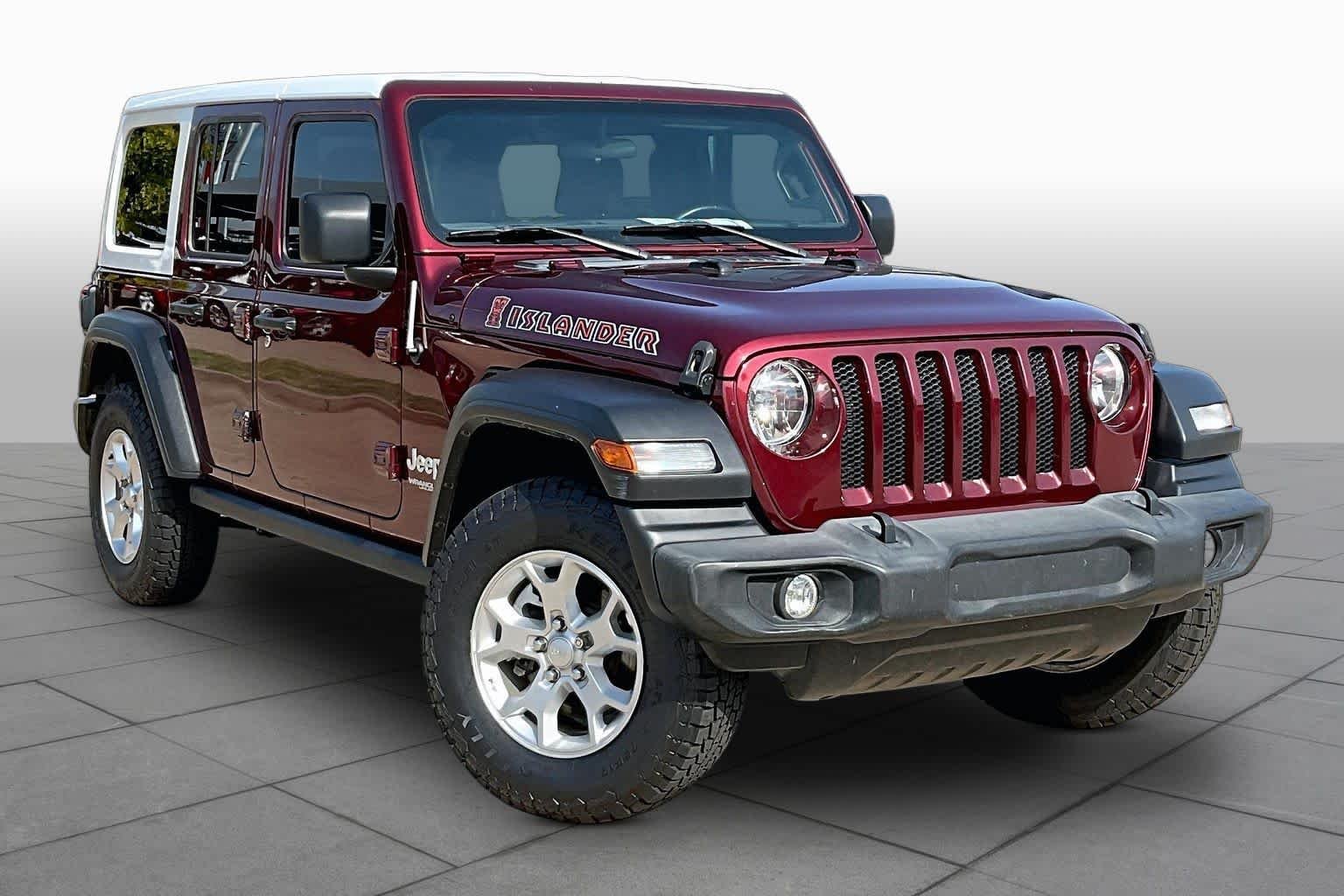 Used 2021 Snazzberry Pearlcoat Jeep Unlimited Islander image 2