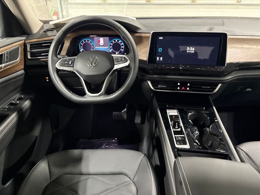 New 2026 Blue Volkswagen SE w/Technology image 13