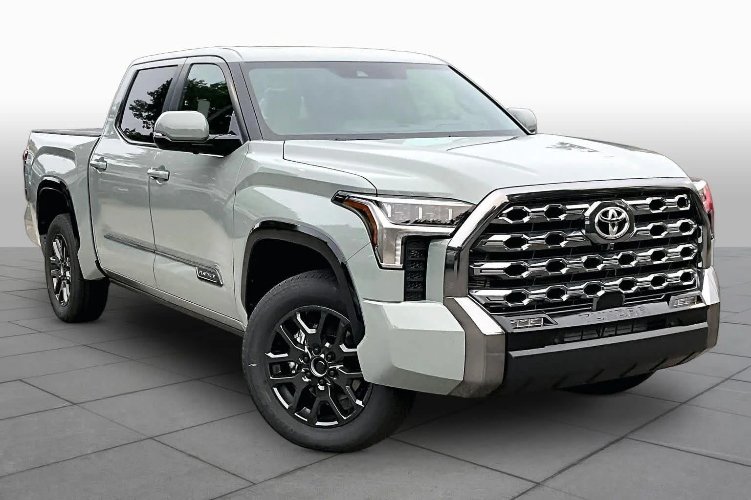 New 2026 Lunar Rock Toyota Platinum image 2