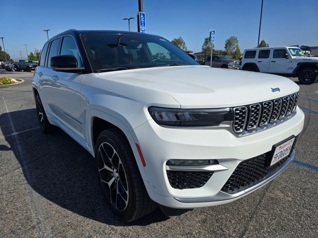 2022 Jeep Grand Cherokee Summit 4xe 4x4's photo