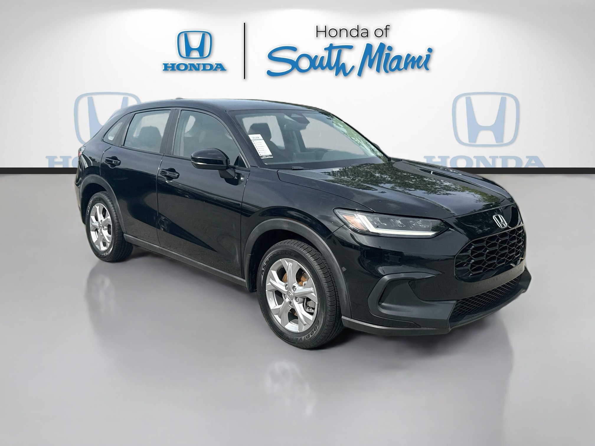Used 2024 Crystal Black Pearl Honda 5DR 2WD LX image 1