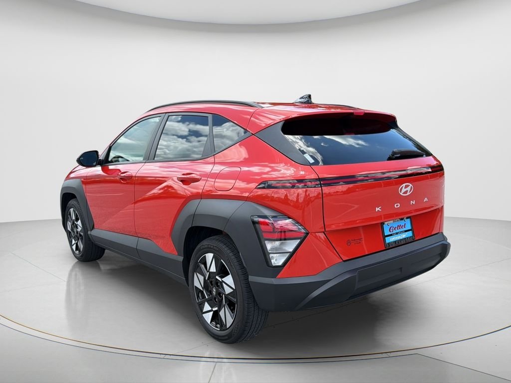Used 2025 Orange Hyundai SEL image 10