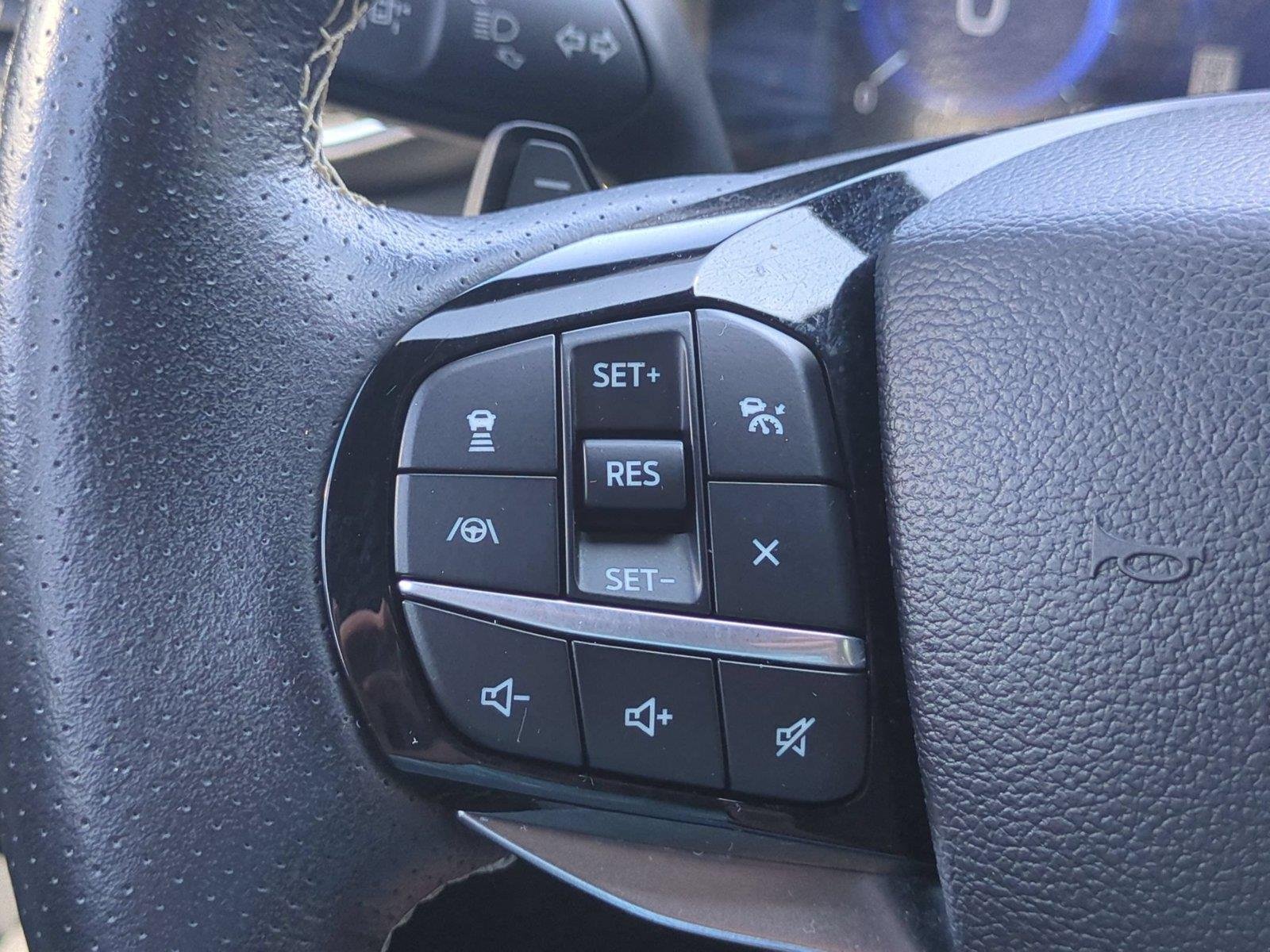 Used 2022 Star White Metallic Tri-Coat FORD ST image 19
