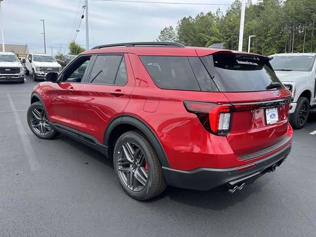New 2026 Rapid Red Metallic Tinted Clearcoat Ford ST image 3