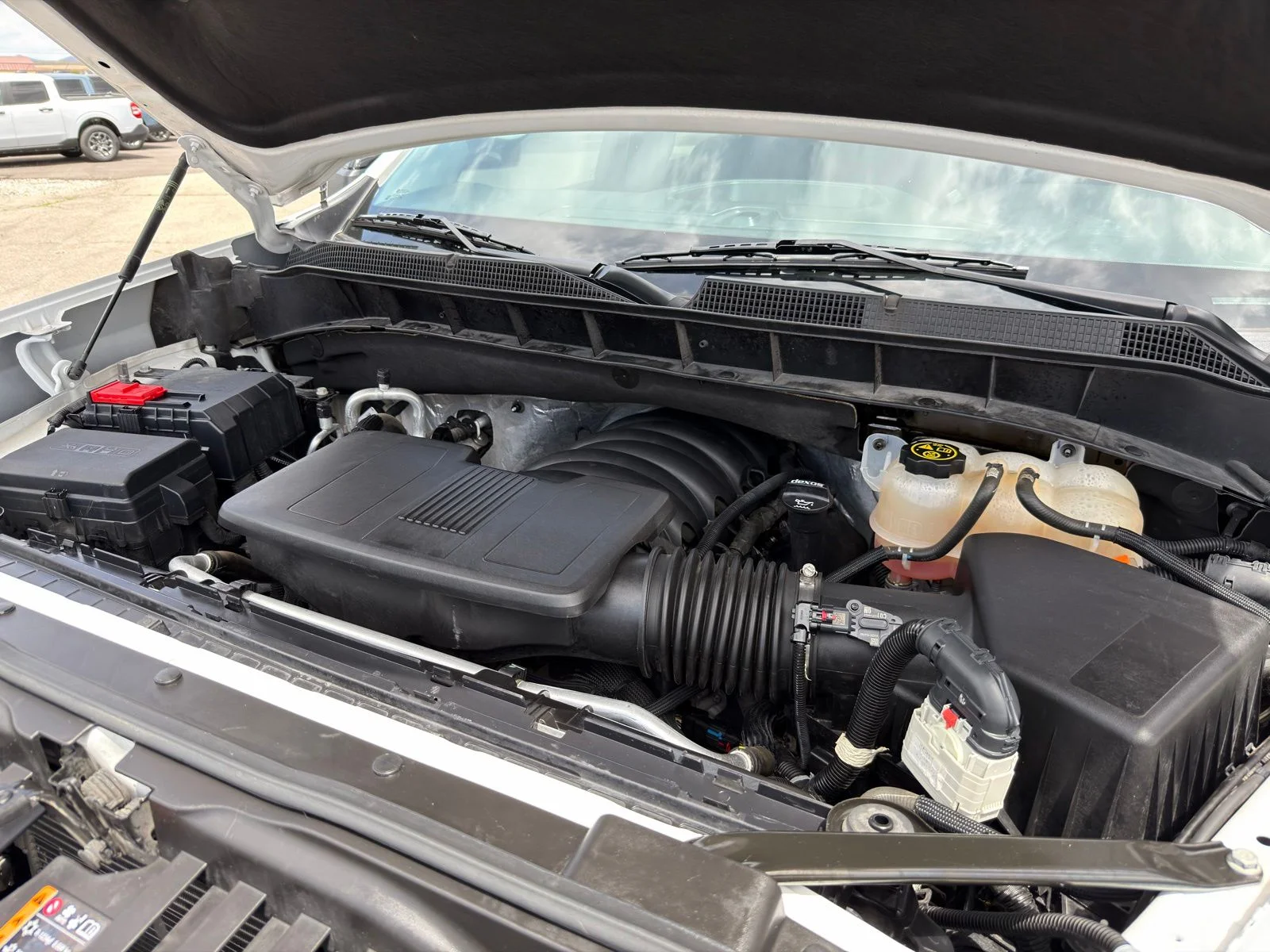Used 2022 White Chevrolet LT image 40