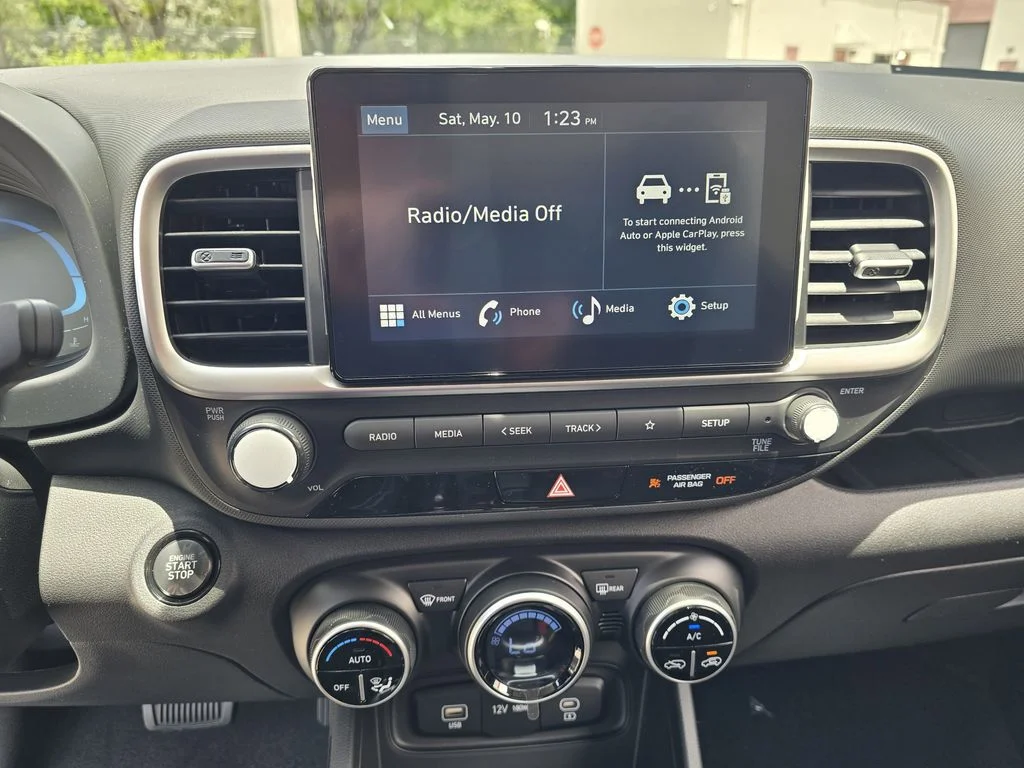 New 2026 Gray Hyundai SEL image 19