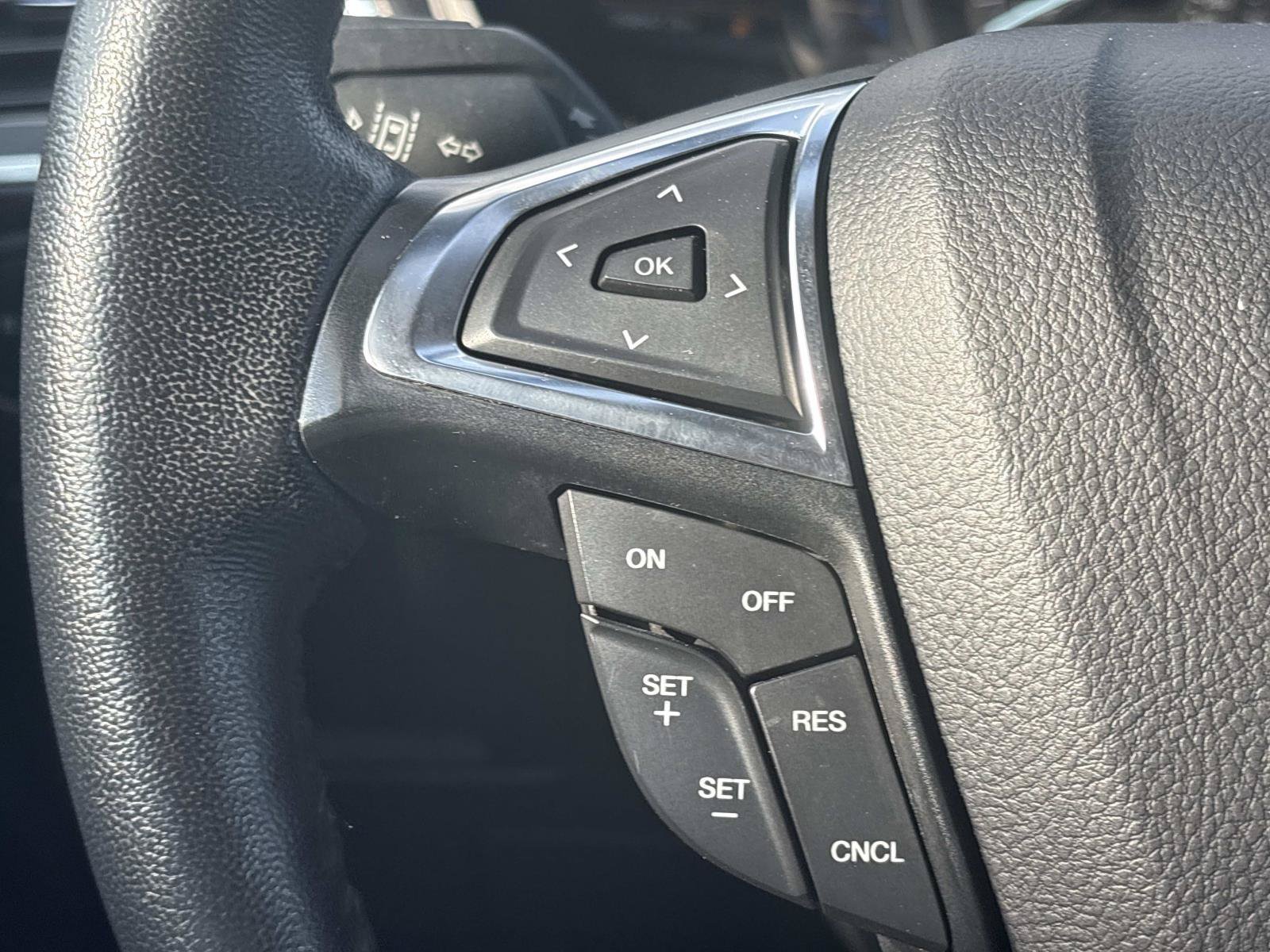 2024 Ford Edge Titanium - Photo 19