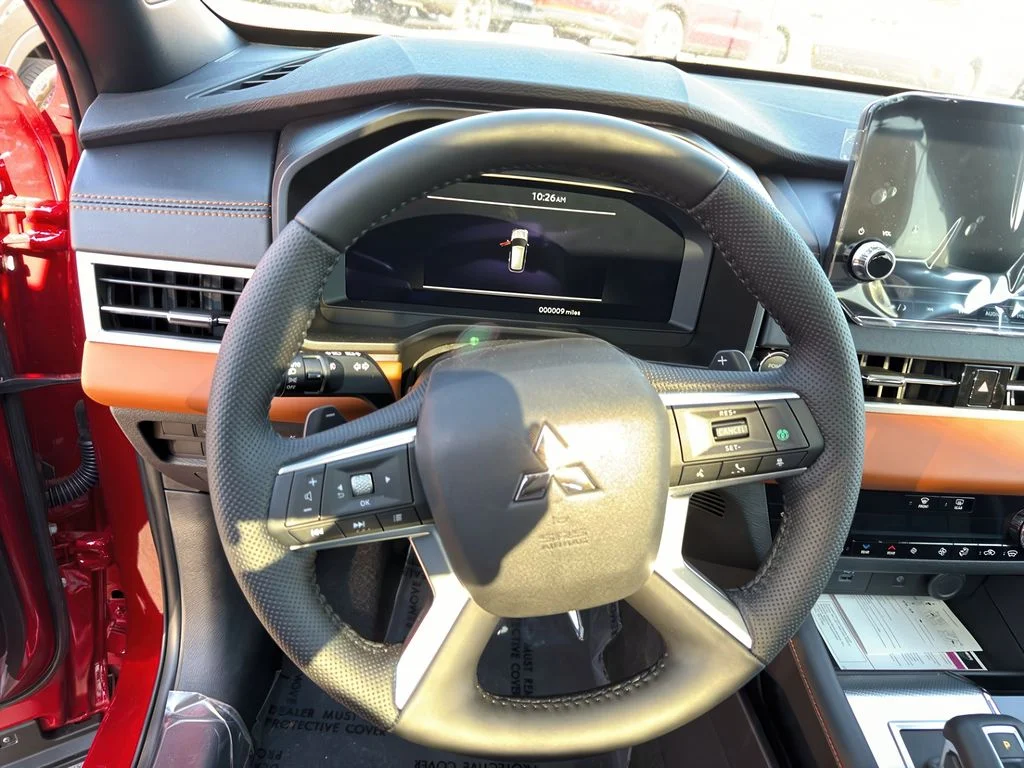 2025 Mitsubishi Outlander Plug-in Hybrid SEL - Photo 12