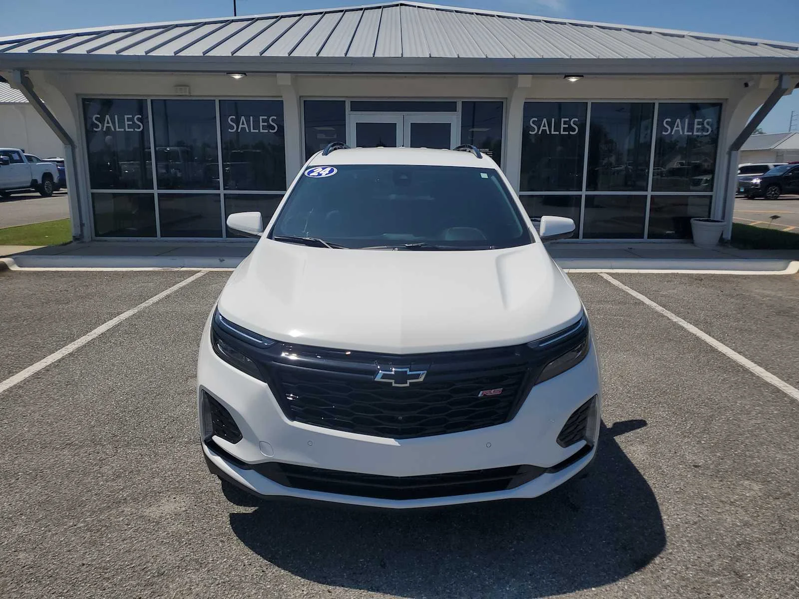 Used 2024 Summit White Chevrolet RS image 9