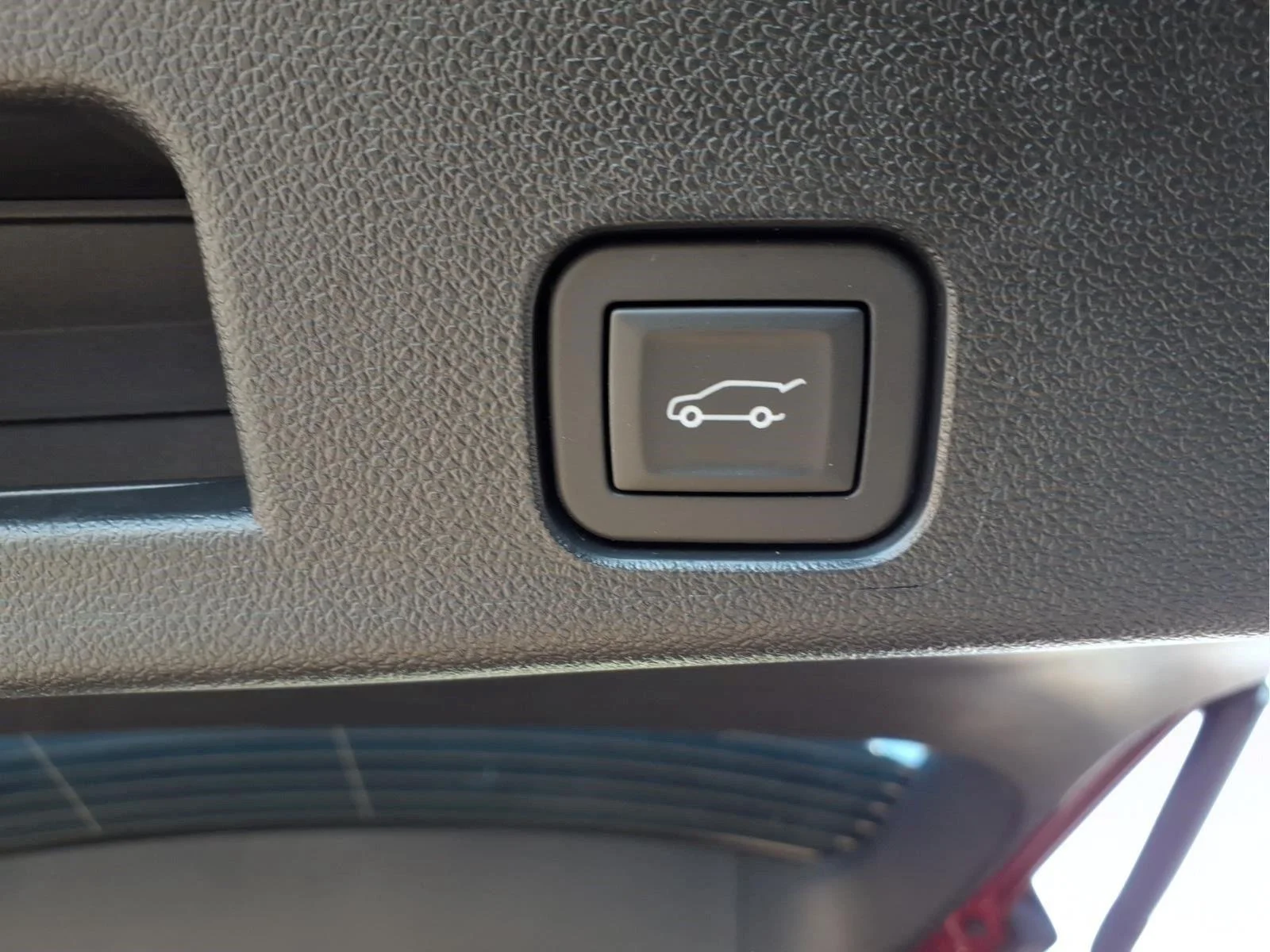 New 2027 Radiant Red Tintcoat Chevrolet LT image 10