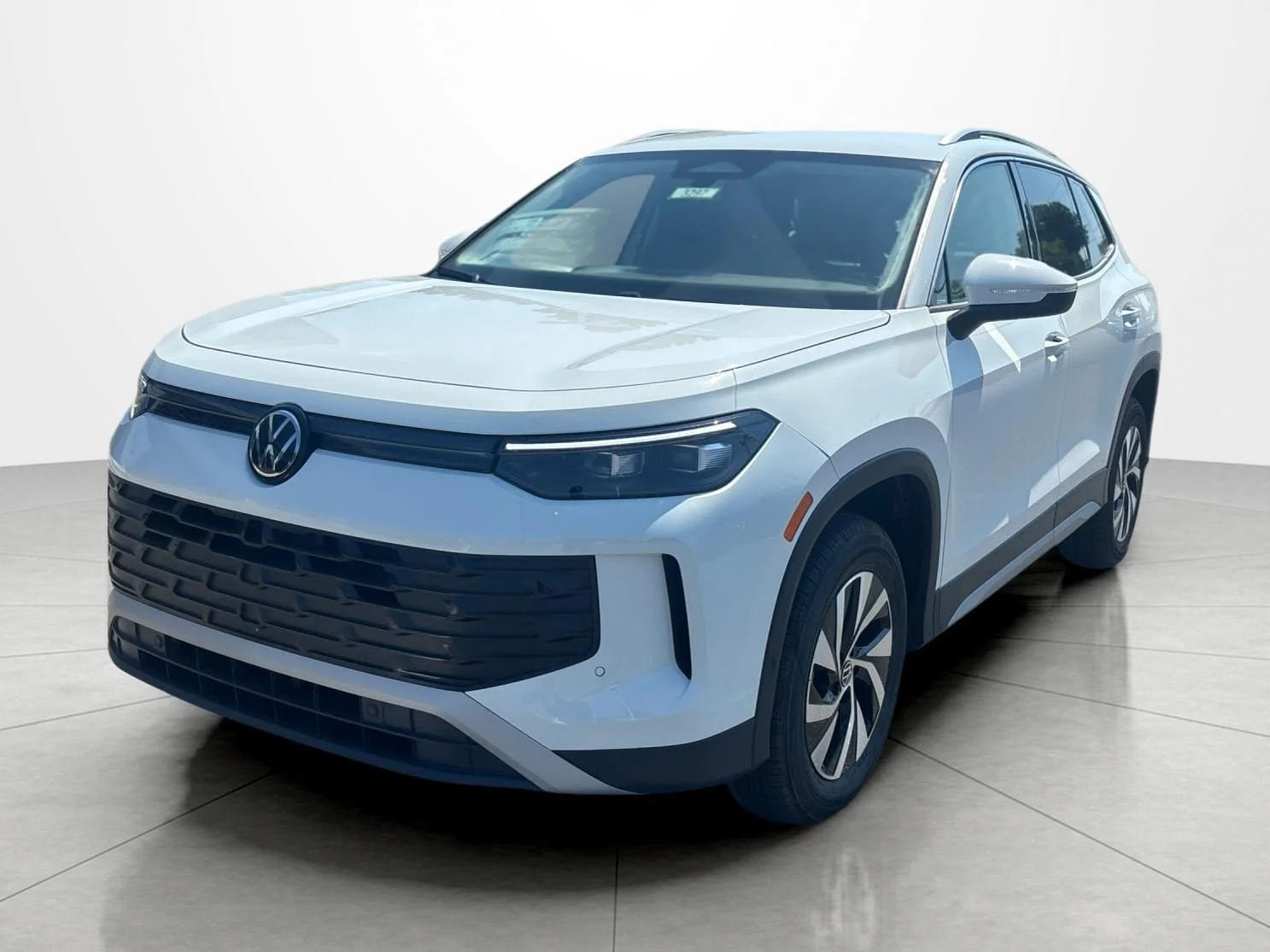 New 2026 Pure White Volkswagen S image 1