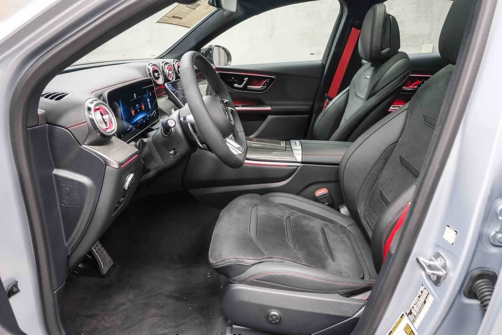 New 2026 MANUFAKTUR Cirrus Silver Magno Mercedes-Benz AMG® GLC 43 4MATIC Coupe image 64