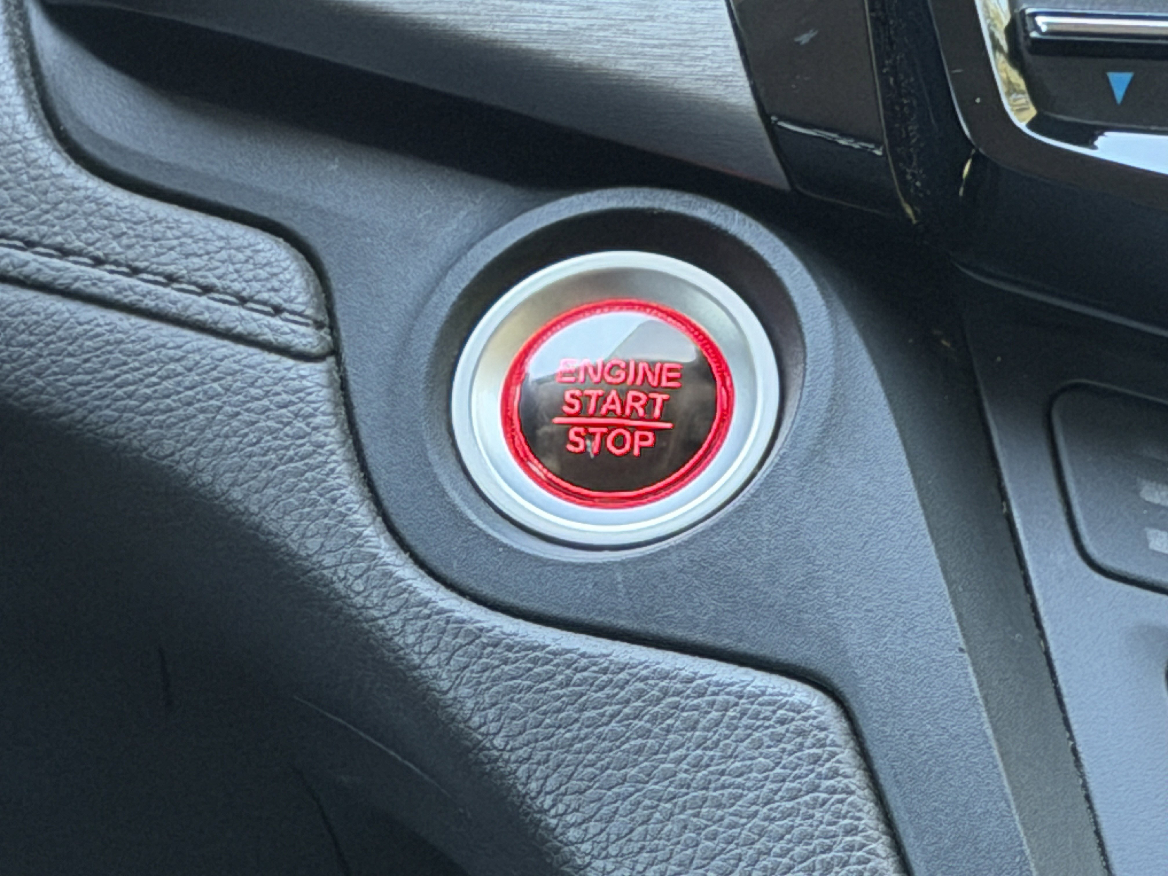Used 2024  Honda EX-L image 18