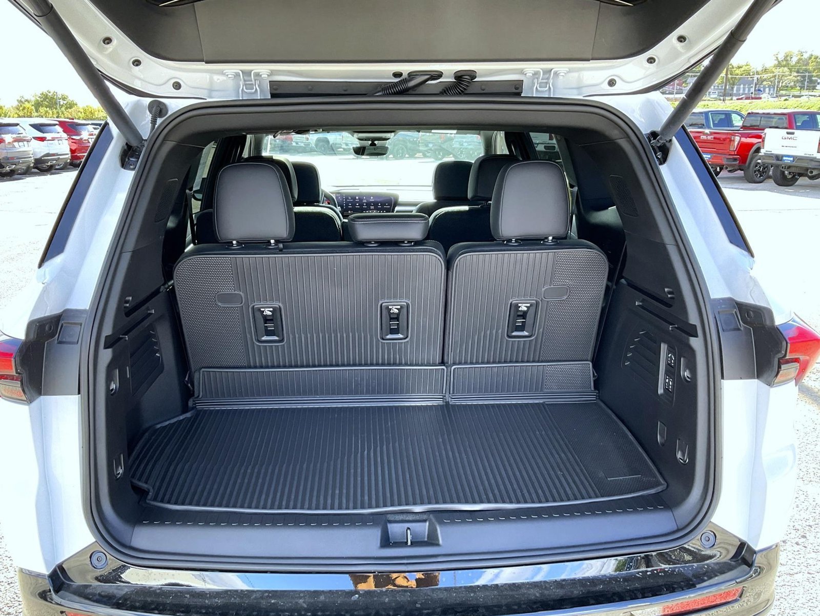 2027 Buick Enclave Sport Touring - Photo 22