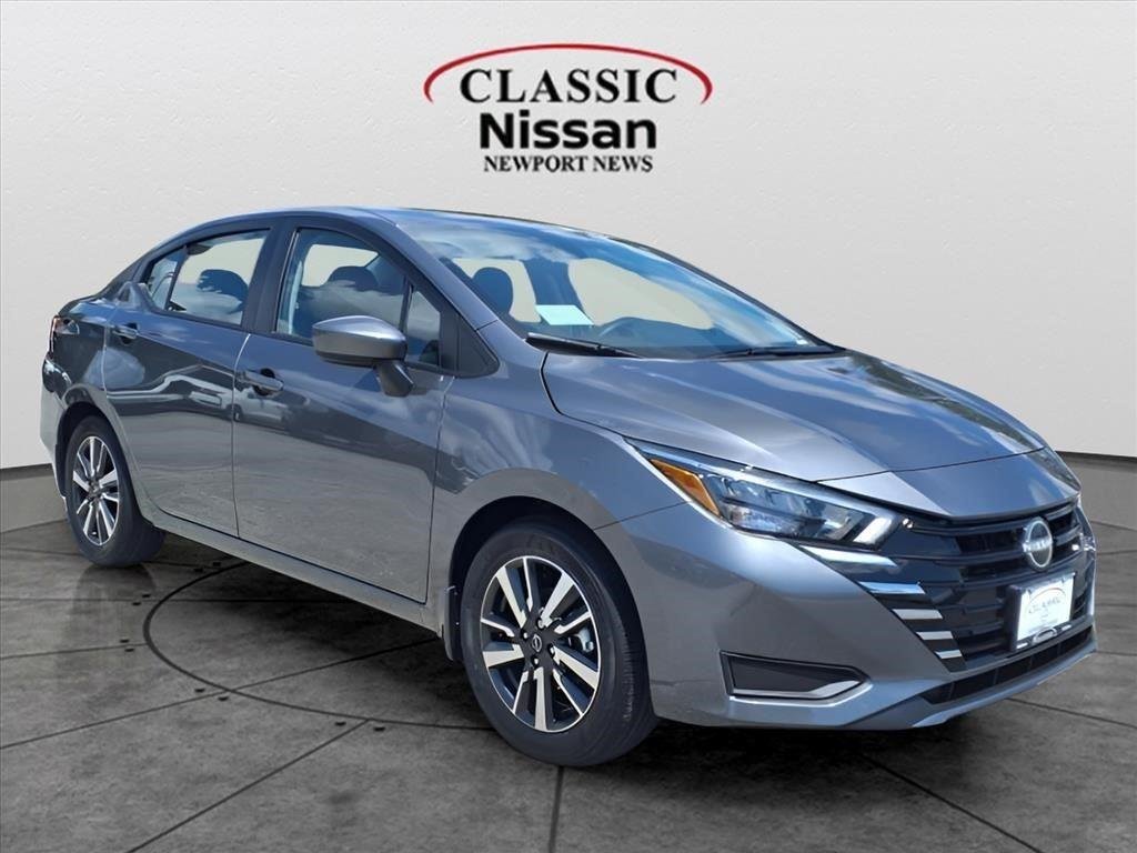 2025 Nissan Versa 1.6 SV CVT's photo