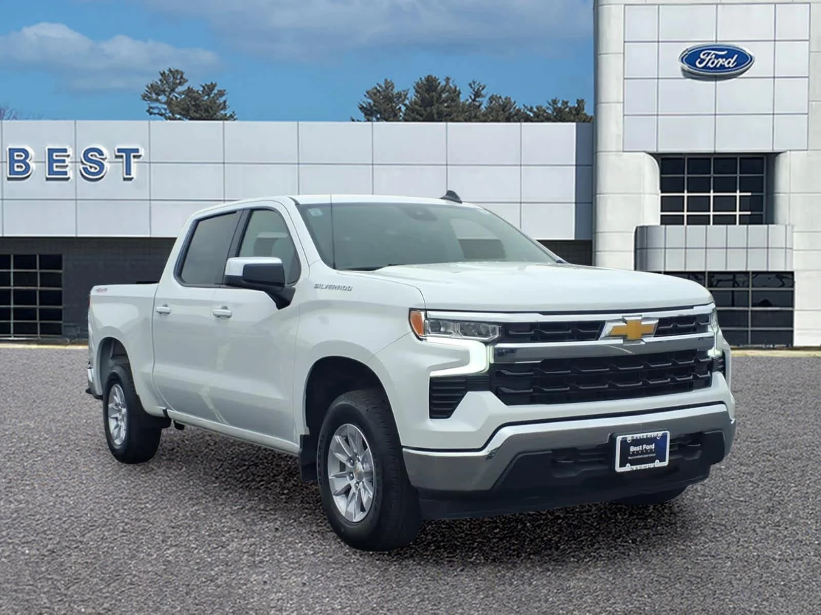 2026 Chevrolet Silverado 1500 LT 4X4 Crew Cab Short Box's photo