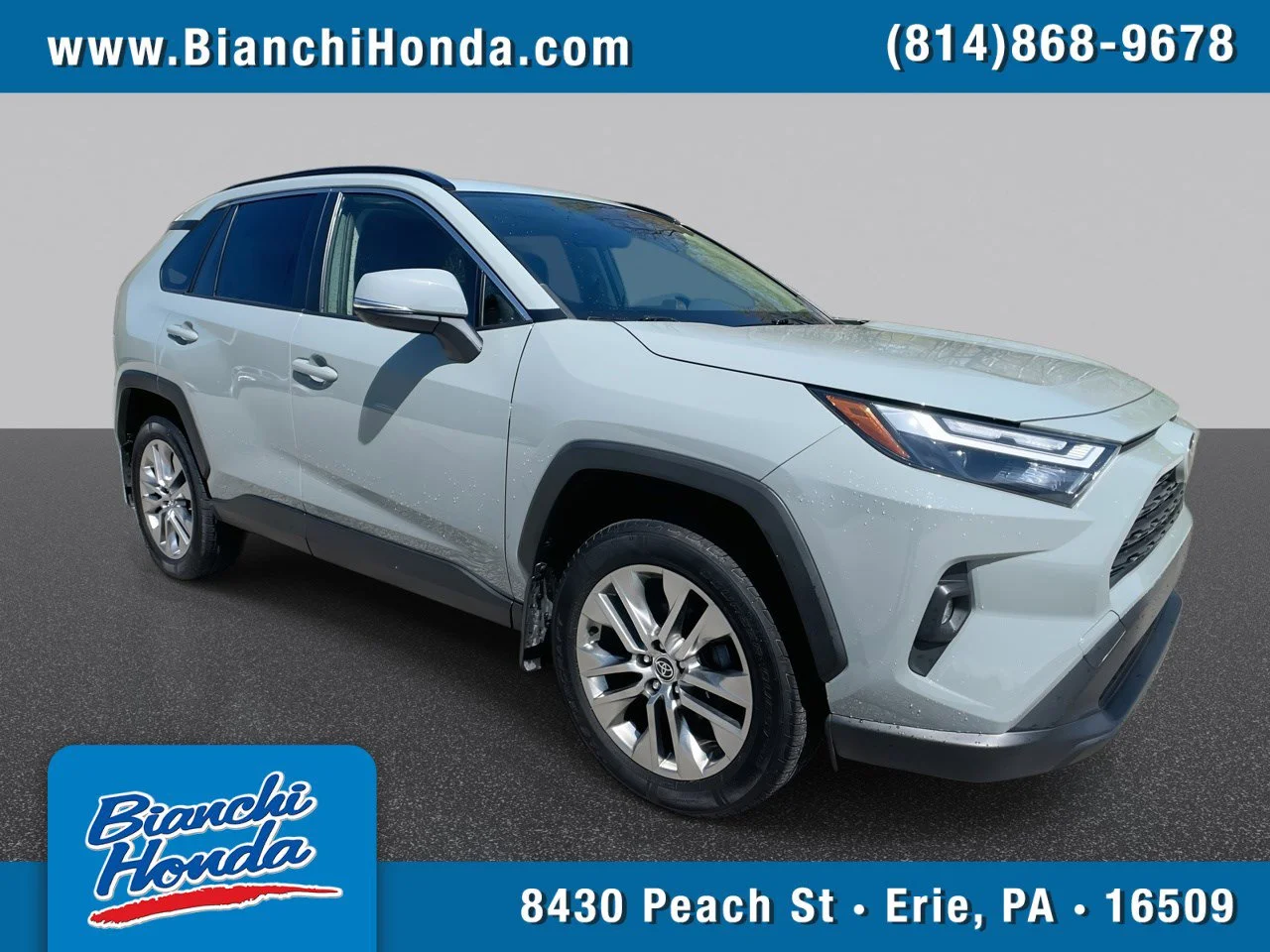 2022 Toyota RAV4 XLE Premium AWD's photo