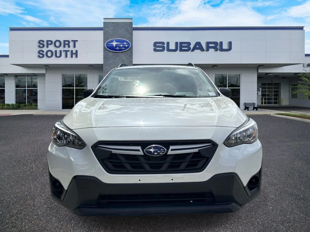 Used 2023 White Subaru Base image 8