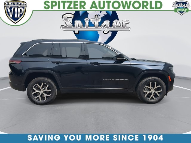 Used 2023 Black Jeep Limited image 11