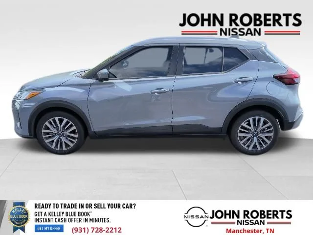 Used 2023 Gray Nissan SV image 6
