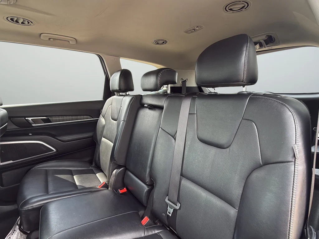Used 2023 Gray Kia EX image 26