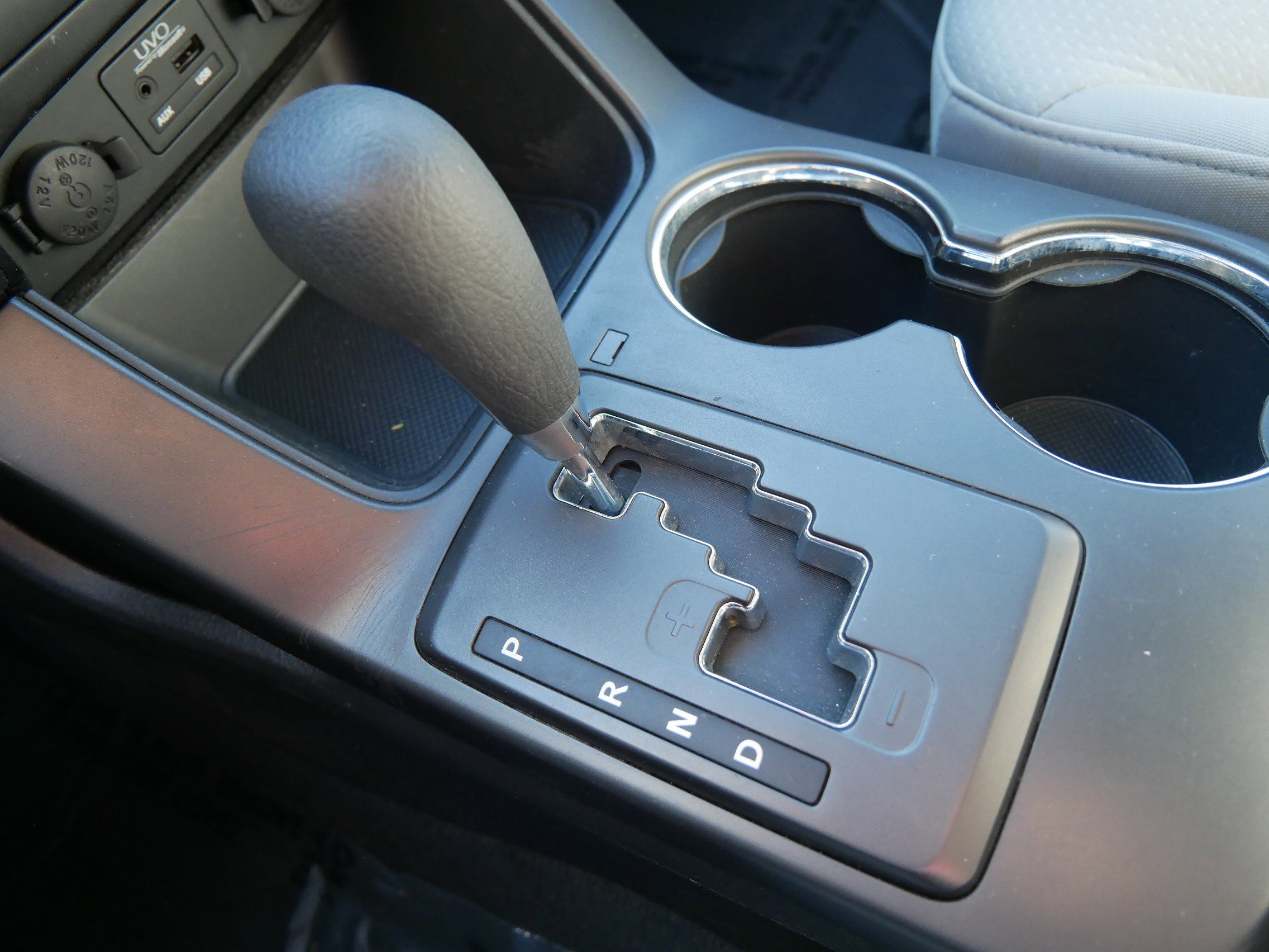 Used 2013 Baltic Blue Kia LX image 24
