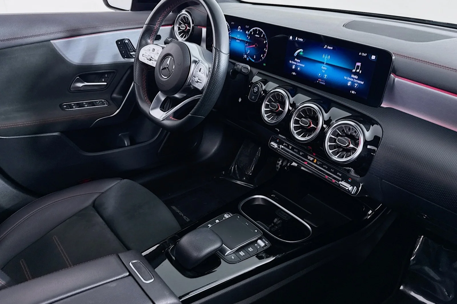 Used 2023 Night Black Mercedes-Benz CLA 250 image 16