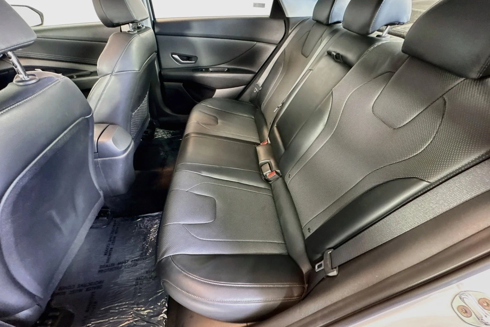 Used 2023 Ceramic White Hyundai Limited image 23