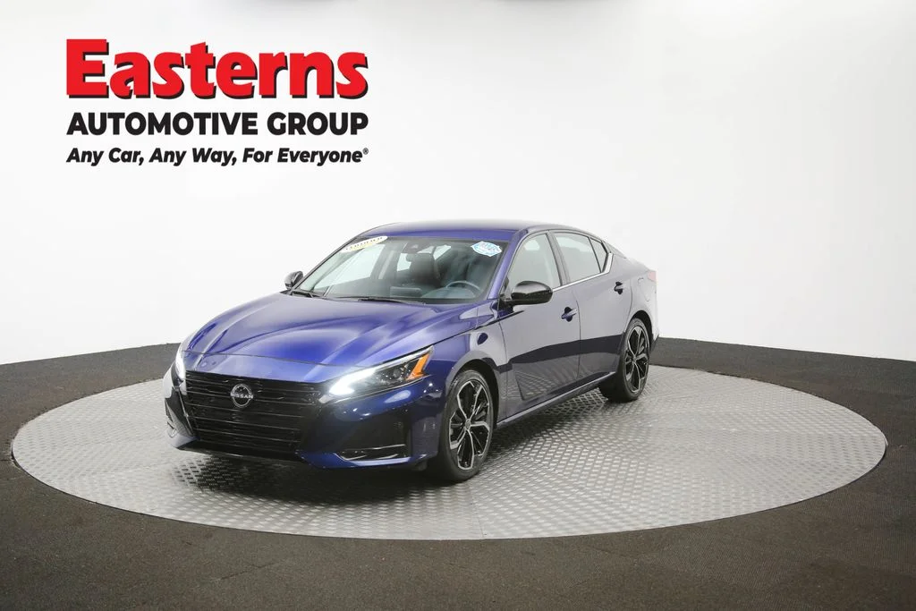 Used 2024 Blue Nissan 2.5 SR image 53